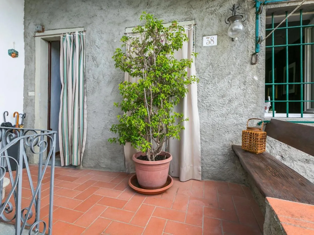 Apartment La Casa Del Fale Di Collodi By Interhome 0*,