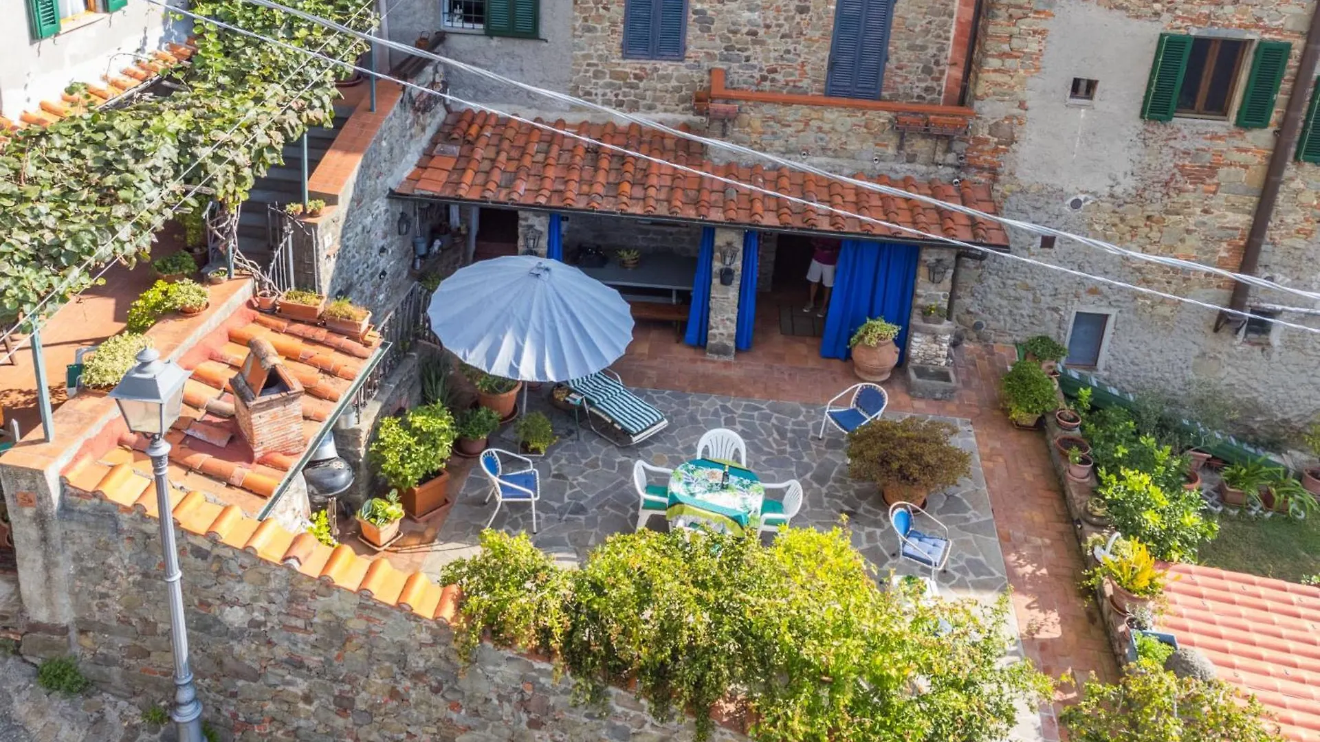 Apartment La Casa Del Fale Di Collodi By Interhome